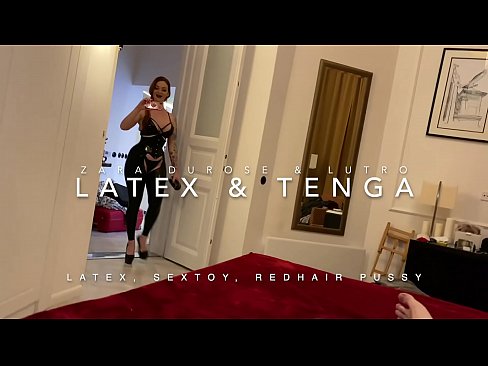 ❤️ Roodharige stiefzus in latex kostuum geneukt door stiefbroer ❤️❌ Beautiful porno at us