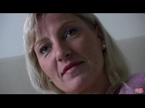 ❤️ De moeder die we allemaal neukten... Dame, gedraag je! ❤️❌ Beautiful porno at us